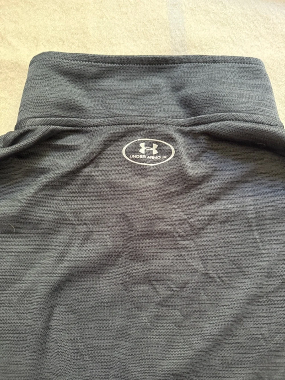 Under Armour Charcoal Gray Quarter-Zip Performance Pullover Women’s Large